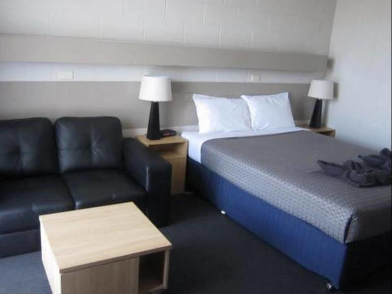 Castle Creek Motor 4*
